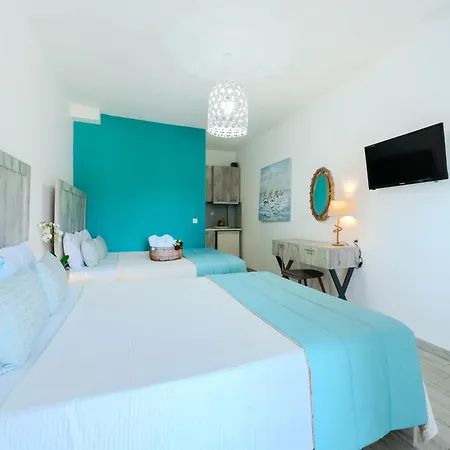 Blue Bay Lägenhetshotell 2*