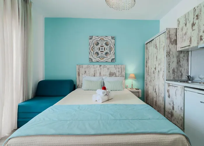 Blue Bay Апарт-отель 2*